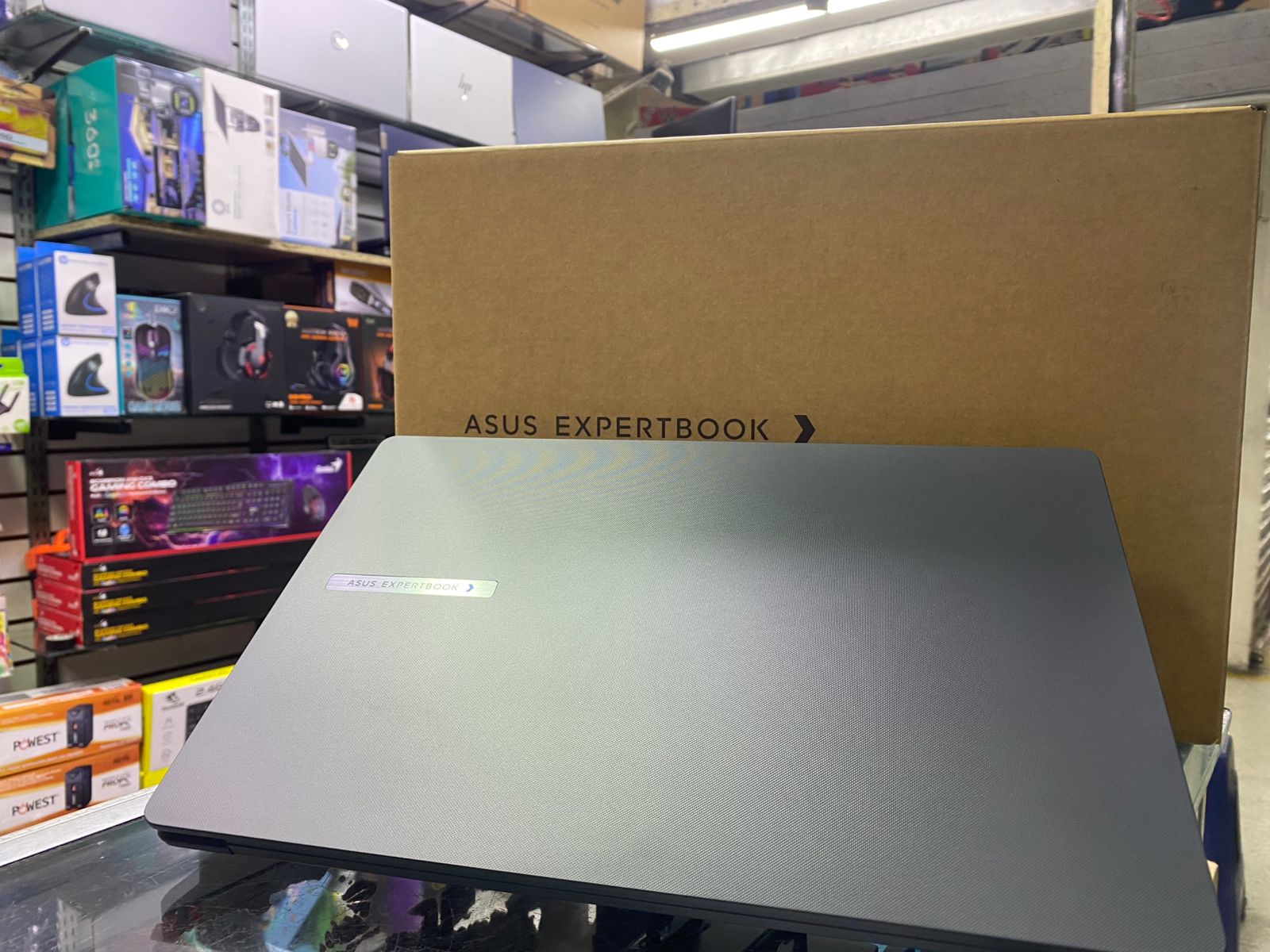 PORTATIL ASUS EXPERTBOOK EDICION EXCLUSIVA
